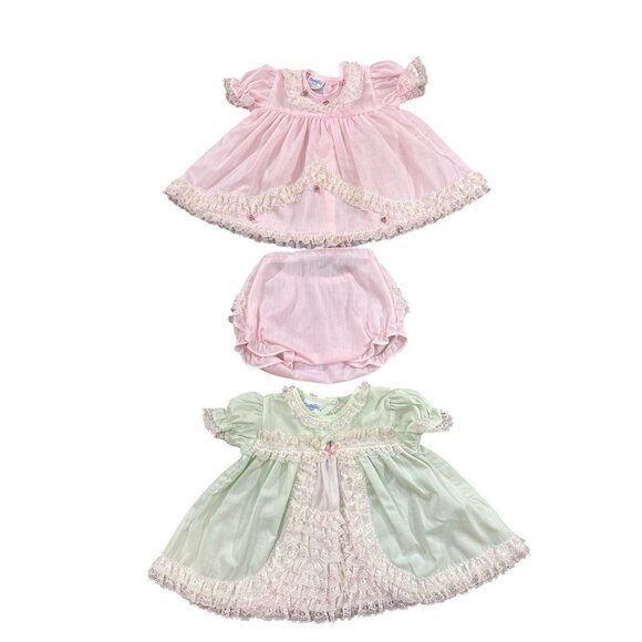 Vintage mini world newborn Pair cotton and lace dresses Green & Pink - Picture 1 of 8